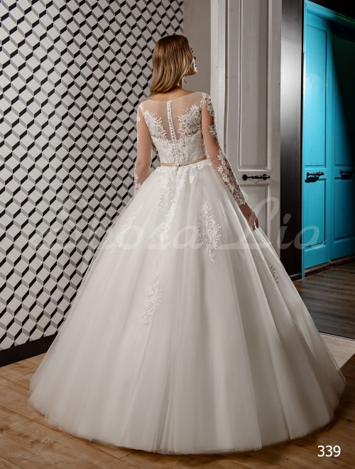 https://www.sposa-lia.com/images/stories/virtuemart/product/339       (3).jpg